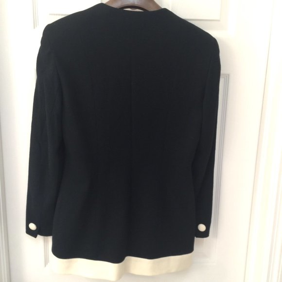 Christian Dior Classic, Black 100% Wool Blazer - Picture 10 of 13